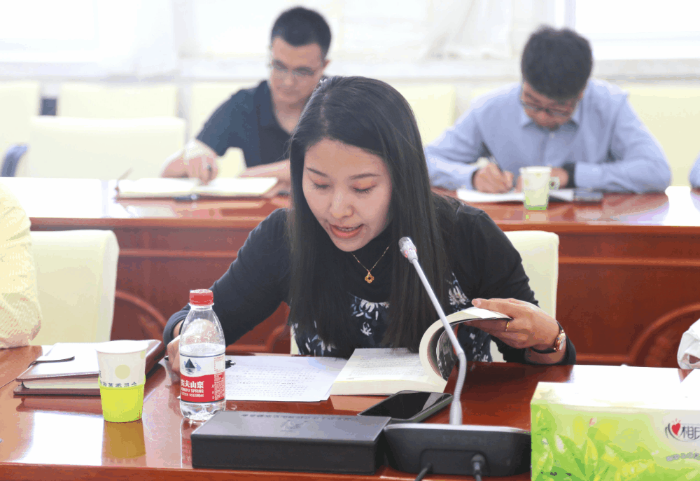 7S6A6213.gif